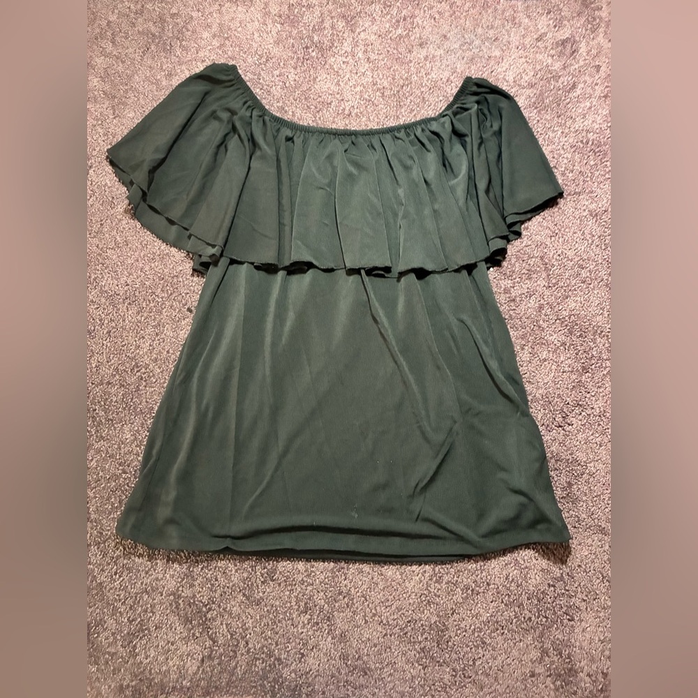 LuLaRoe black off shoulder top NWT